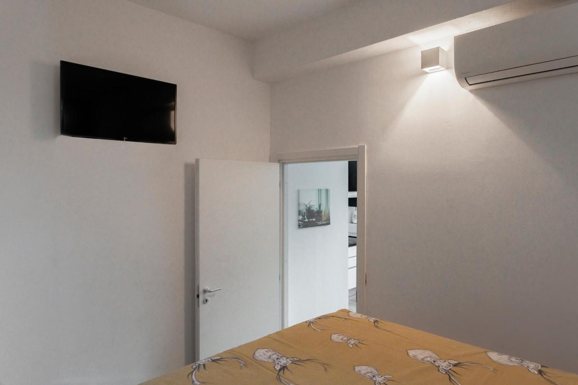 Elegant Sweet Home Suite - Milan, 15 Minute Duomo Esterno foto