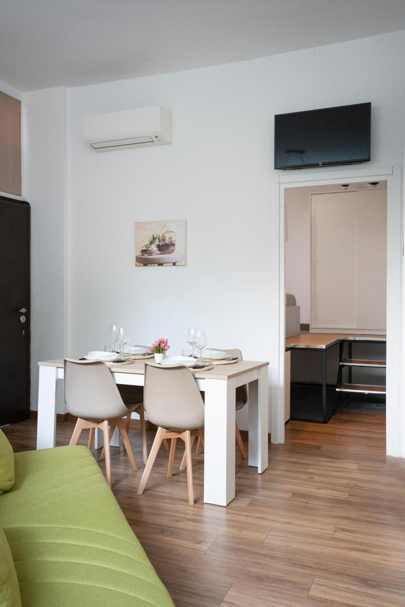 Elegant Sweet Home Suite - Milan, 15 Minute Duomo Esterno foto